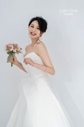 -Lady  Jane高端婚纱礼服馆