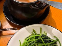 -莲餐厅·湖北菜·潜江小龙虾店(愚园路店)