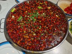 -关二兔江湖菜馆(峰景里店)