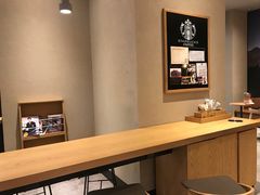 用餐区-星巴克(天津鲁能中心第三店)