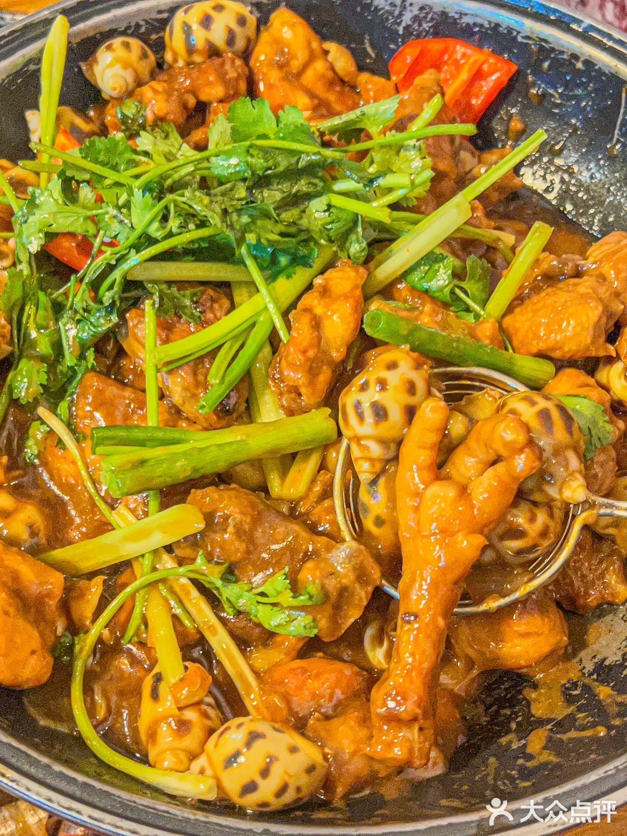 每次来澳门都要吃的榕树头鸡煲！！