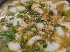 -金良酸菜鱼(宁海路总店)