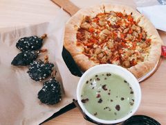 哈密瓜抹茶奶绿饮-达美乐比萨(深圳广厦路店)