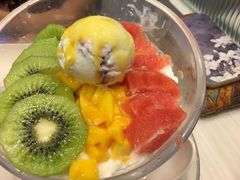 -满记甜品(优客百盛店)