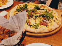 黑松露风干火腿披萨-COMMUNE幻师(花园道店)