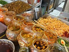 -红鼻子桂林米粉(金唐新光界店)