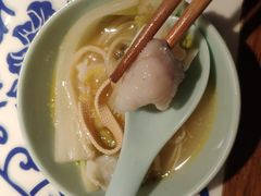 -川流不息·地道川菜·小龙虾(新松江路店)