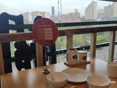 -关东小磨东北菜(上海长风大悦城店)