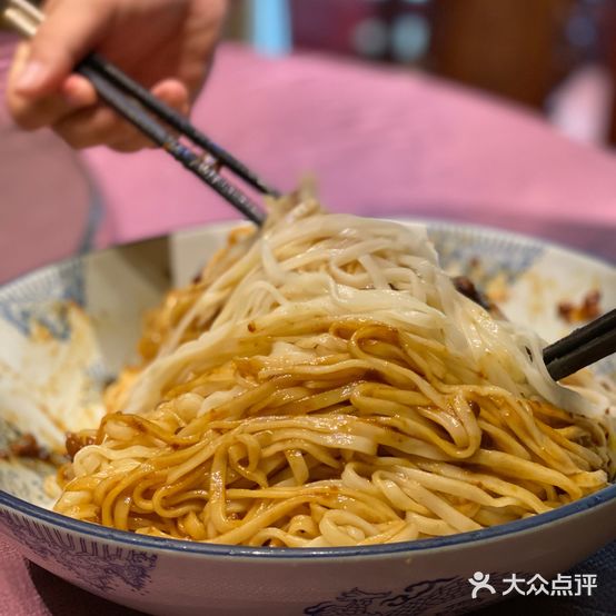 四特酒杉城饭店