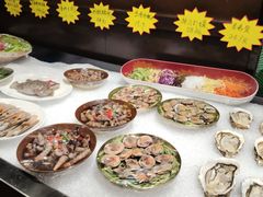 -曼听小寨海鲜烧烤·大连辣炒大王(盖州街店)
