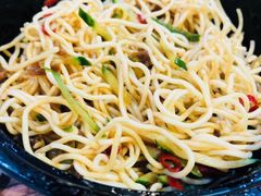 -盒马鲜生(首义店)
