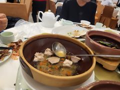 -五谷芳乳鸽王(海景店)