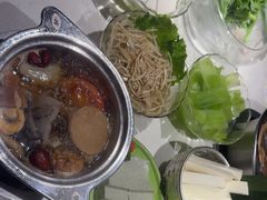 -一叶一世界•素食餐厅(环球中心店)