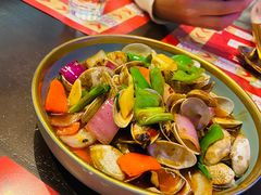 -钳真多钓虾馆·小龙虾海鲜烧烤(九六广场店)