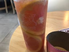 西柚遇见柠檬？-面包和茶(万联店)