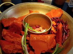 -王婆乔鲜鱼自助火锅(蜀汉路店)