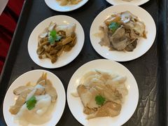 -天宜隆蘑菇宴火锅(石景山旗舰店)
