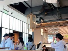 -左庭右院鲜牛肉火锅(浦江欢乐颂店)