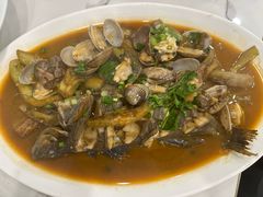 鲶鱼茄子炖蚬子-小郭私房菜·海肠捞饭店(学士街店)