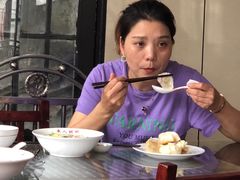 -长人馄饨铺(解放街店)