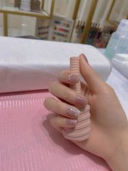 -吉吉靓甲美睫