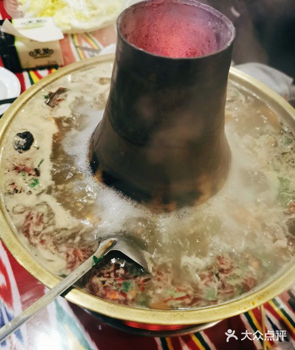 新疆阿卜杜拉烧烤餐厅(四方坪店)羊肉火锅图片