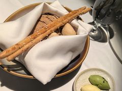 -Erman岩烧牛排(虹桥南丰城店)