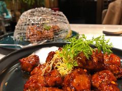 红酒泡沫牛仔粒-荟廷·晶萃(陆家嘴尚悦湾店)