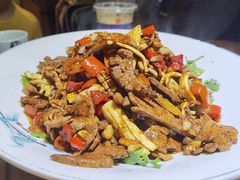 -黄泥岗·地道湖北菜(奥特莱斯店)