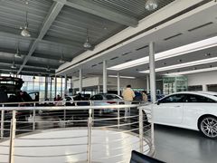 -杭州中升之星奔驰4S店(滨江店)