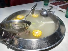 -浪里寻·臻牛养生牛肉火锅(方圆荟店)