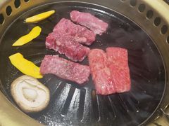 -炼火烤肉店