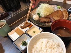 -牛かつもと村(原宿店)