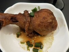 卤鸡腿-贡梅老面馆·蟹粉面·无锡特色小吃(南长街主推店)