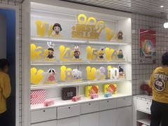 -泡泡玛特POPMART(上海环球港店)