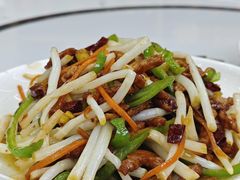 -丹水桥地锅鱼·翘嘴鲌·地方特色全鱼宴(丹江口大坝店)