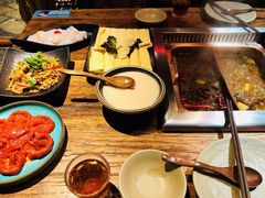 老牌坊鱼豆花-老牌坊云南鱼豆花火锅(爱建店)