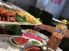 -佰人王串串香火锅(洋珠巷店)