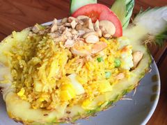 菠萝海鲜炒饭-mango tree芒果树泰国餐厅(青岛万象城店)
