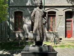 -北京师范大学附属中学