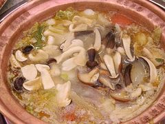 -阿婆情腊排骨火锅(金虹路店)