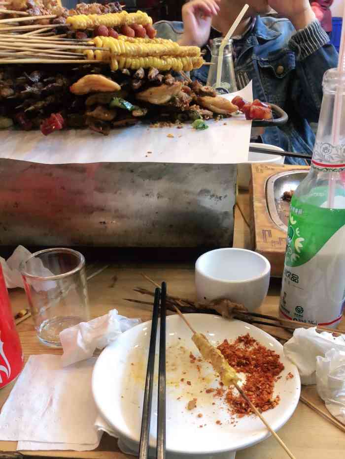 老街子石棉烧烤(九眼桥总店)-"总体来说 很香的石棉烧烤味道,够正宗.