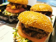 -The Habit Burger Grill 哈比特汉堡(复兴soho店)