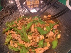 -费大厨辣椒炒肉(太平老街店)