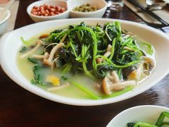 -拾溪餐厅·包厢(杭州千禧度假酒店)