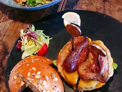 双片鹅肝汉堡-HIGH FIVE哈福手工汉堡(桂林路店)