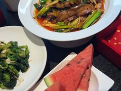 -辣尚瘾·烤鱼·新川菜(牡丹园直营店)