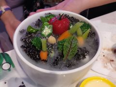 -水桶王国主题餐厅·聚会·生日派对·亲子活动·家庭套餐(亚龙湾希尔顿店)