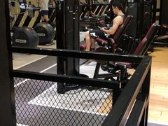-一兆韦德健身(张杨路店)