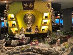 -小天鹅火锅·一线江景洪鼎旗舰店(洪崖洞店)